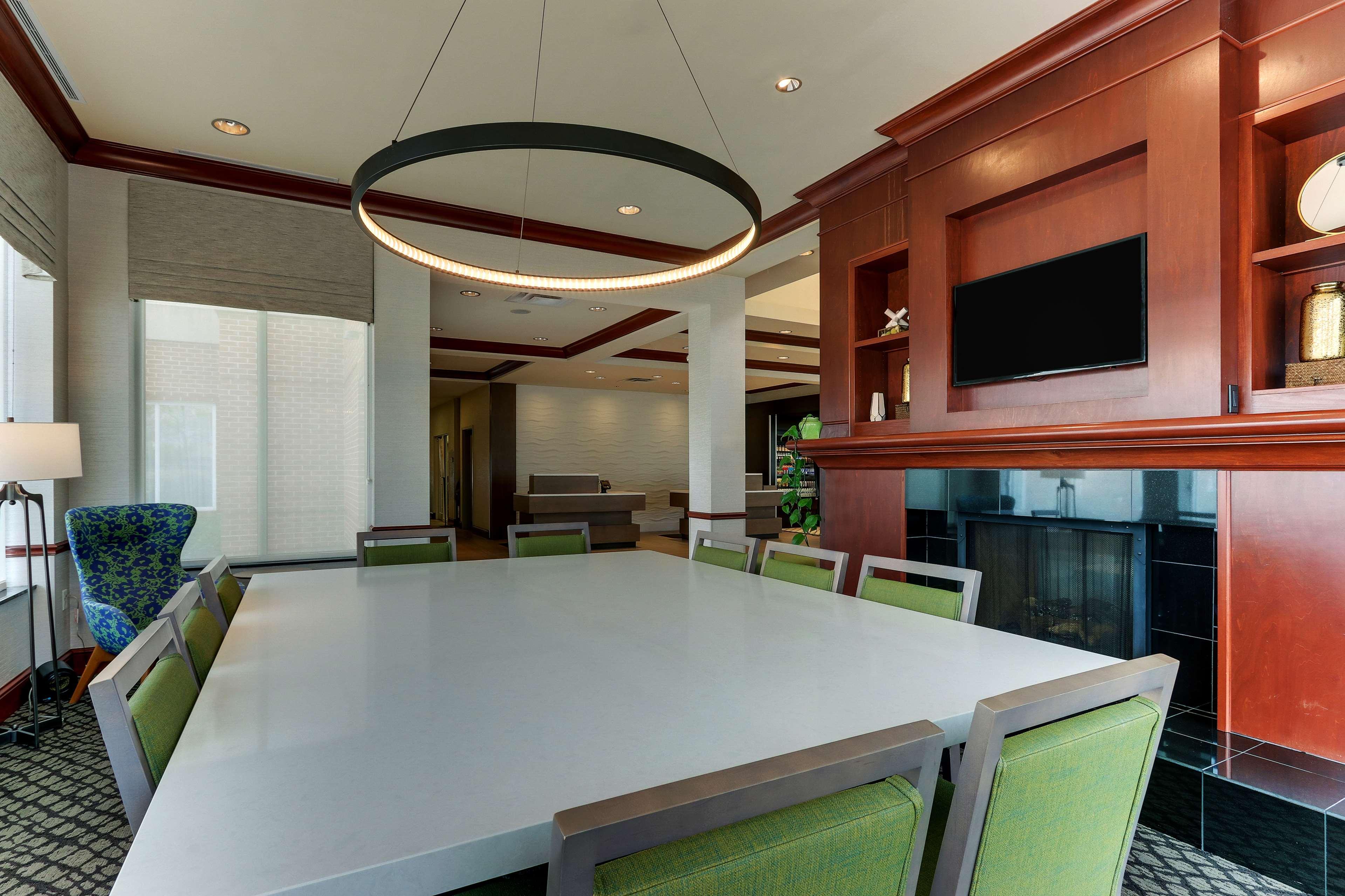 Hilton Garden Inn Indianapolis Airport Plainfield Ngoại thất bức ảnh